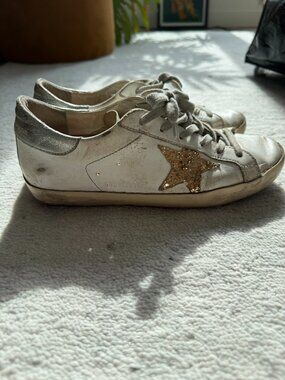 Golden Goose Super Star Low Top Sneaker - Gold Sequin Star 38